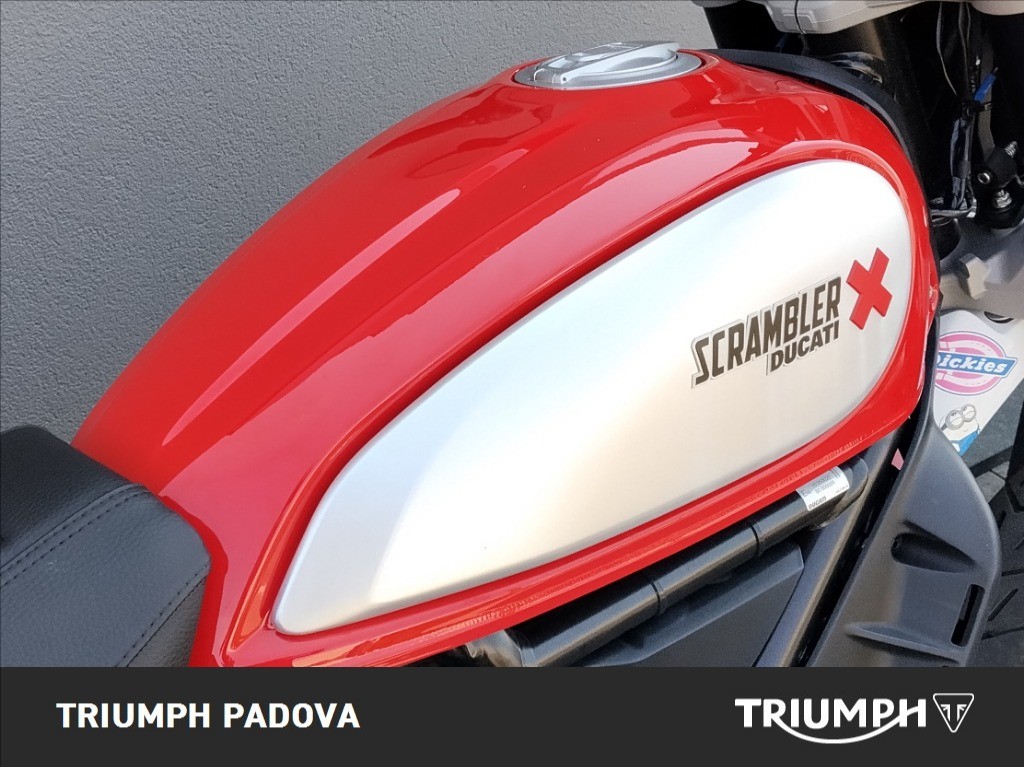 DUCATI Scrambler 800 Desert Sled Red