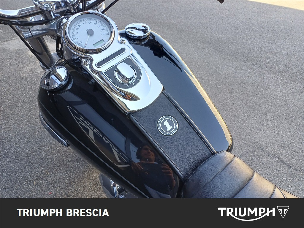 HARLEY-DAVIDSON Dyna Super Glide 1584 Custom