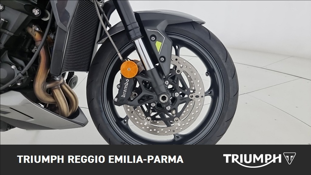 TRIUMPH Street Triple 765 R