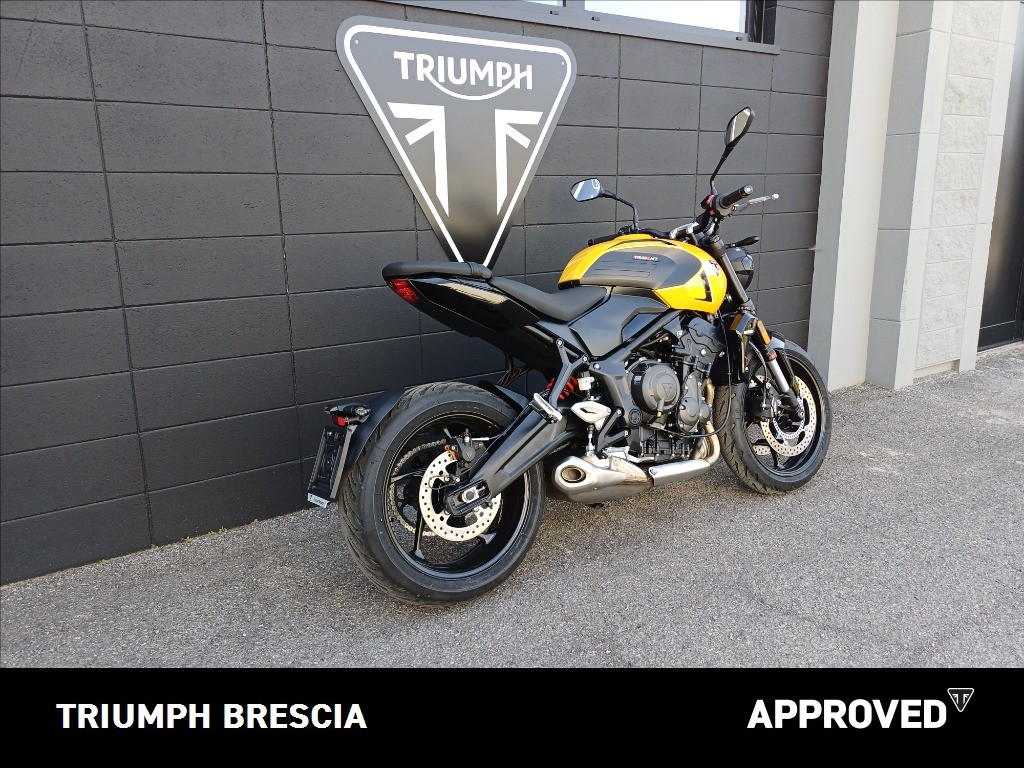 TRIUMPH Trident 660 Cosmic Yellow Abs