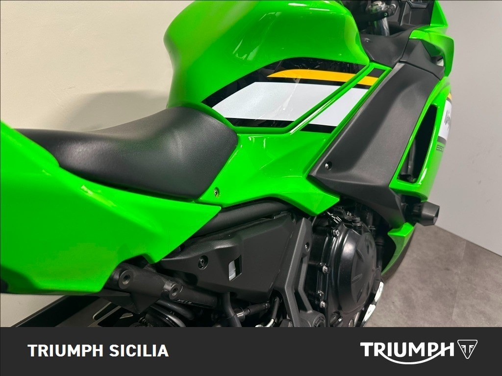 KAWASAKI Ninja 650 