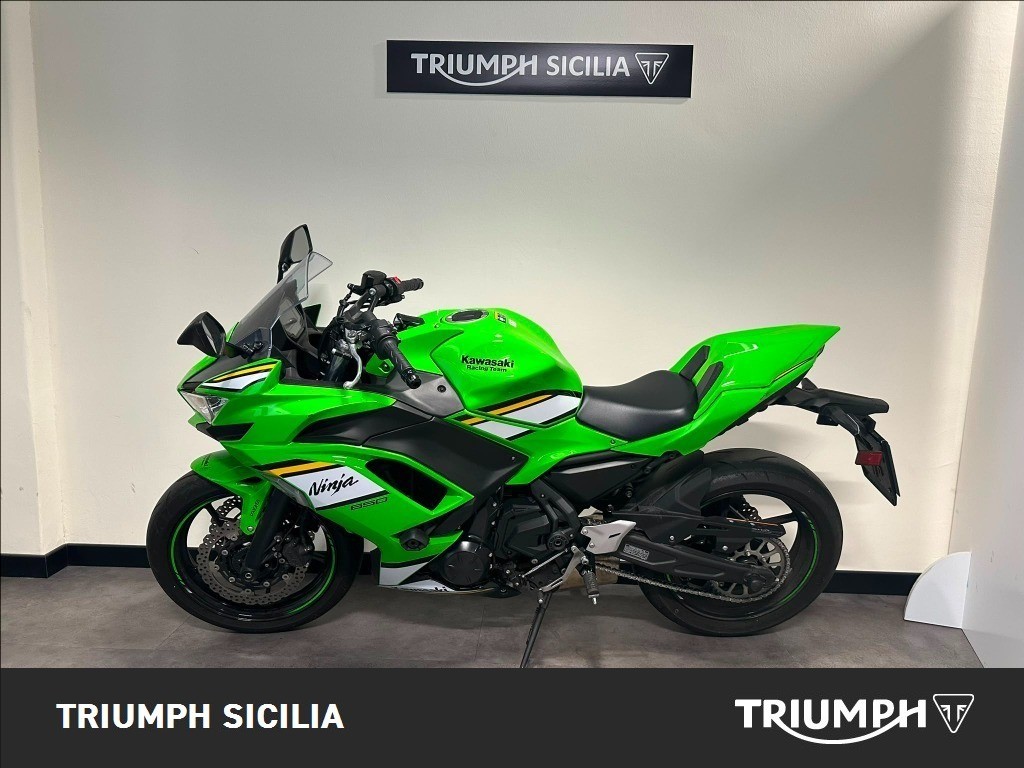 KAWASAKI Ninja 650 
