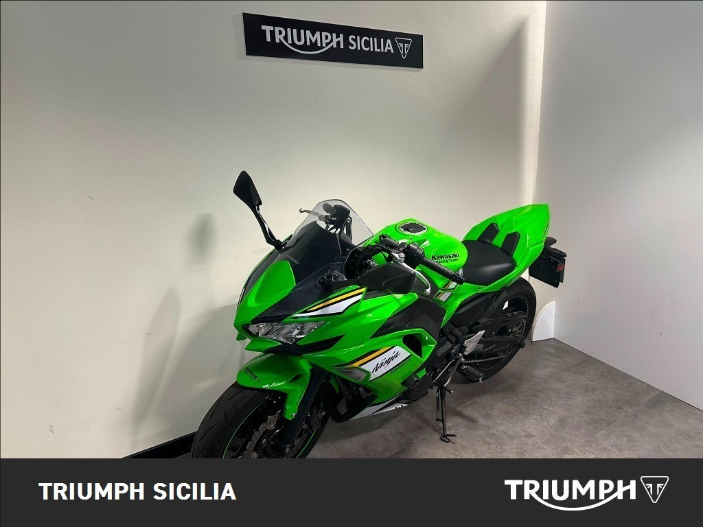KAWASAKI Ninja 650 