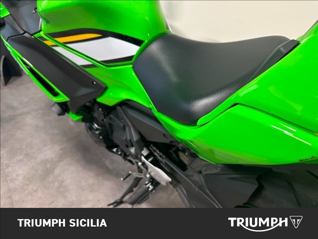 KAWASAKI Ninja 650 