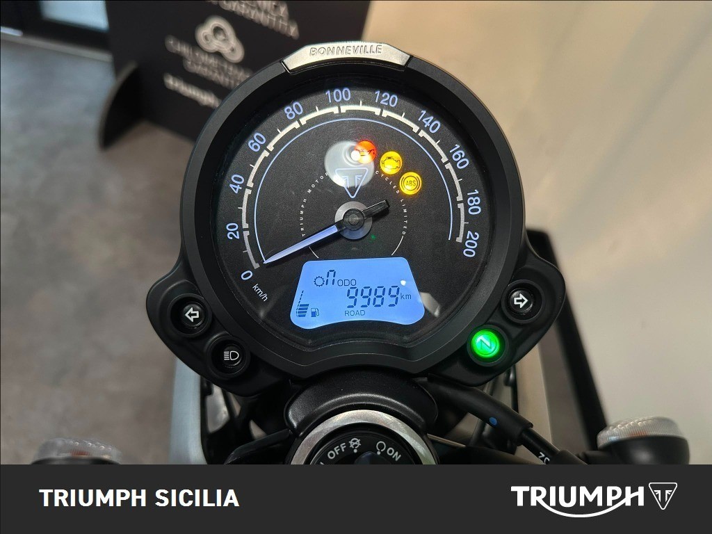 TRIUMPH Speed Twin 900 Abs