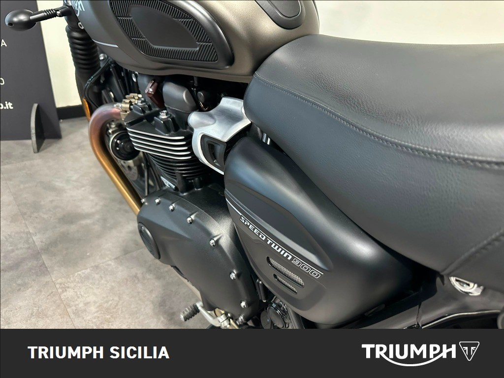 TRIUMPH Speed Twin 900 Abs