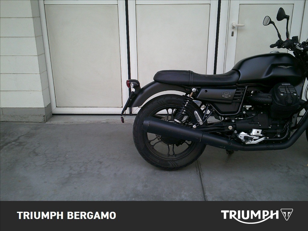 MOTO GUZZI V7 III 750 Stone Abs