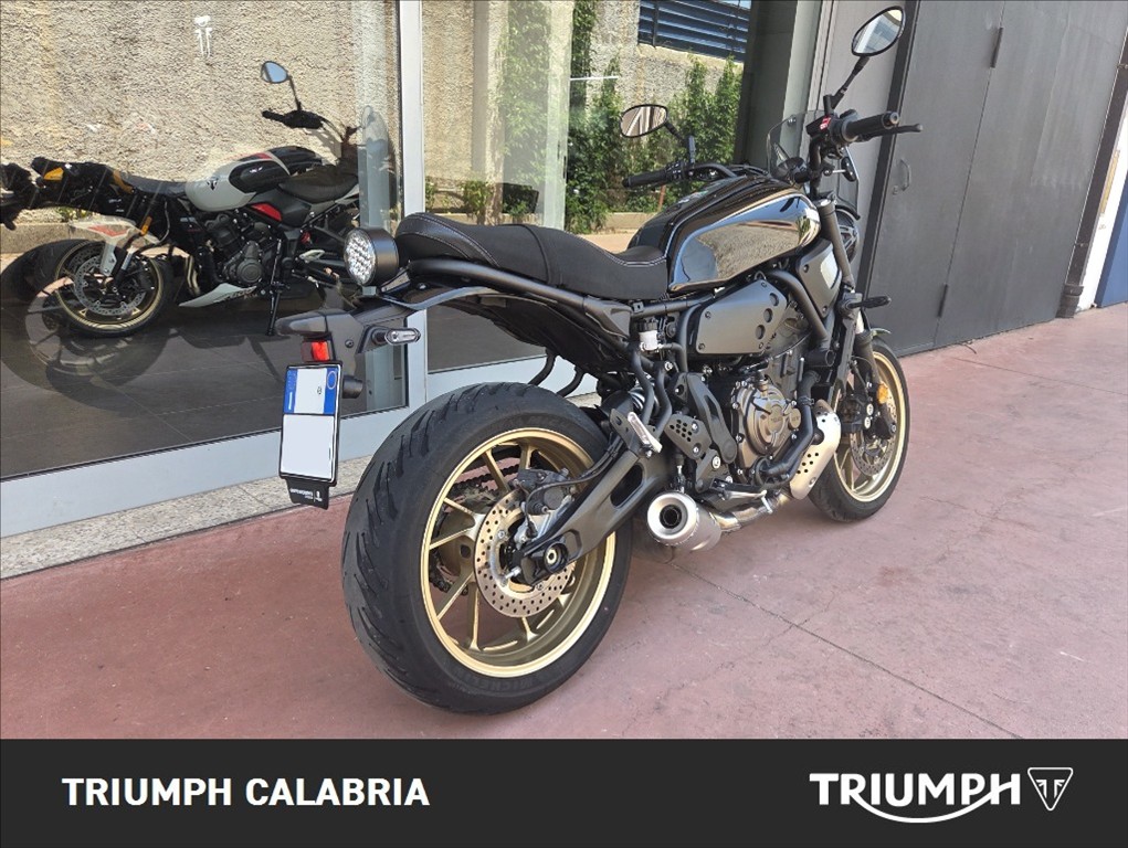 YAMAHA XSR 700 Abs