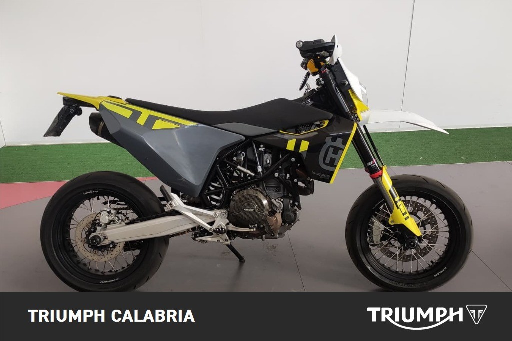 HUSQVARNA Supermoto 701 4T 