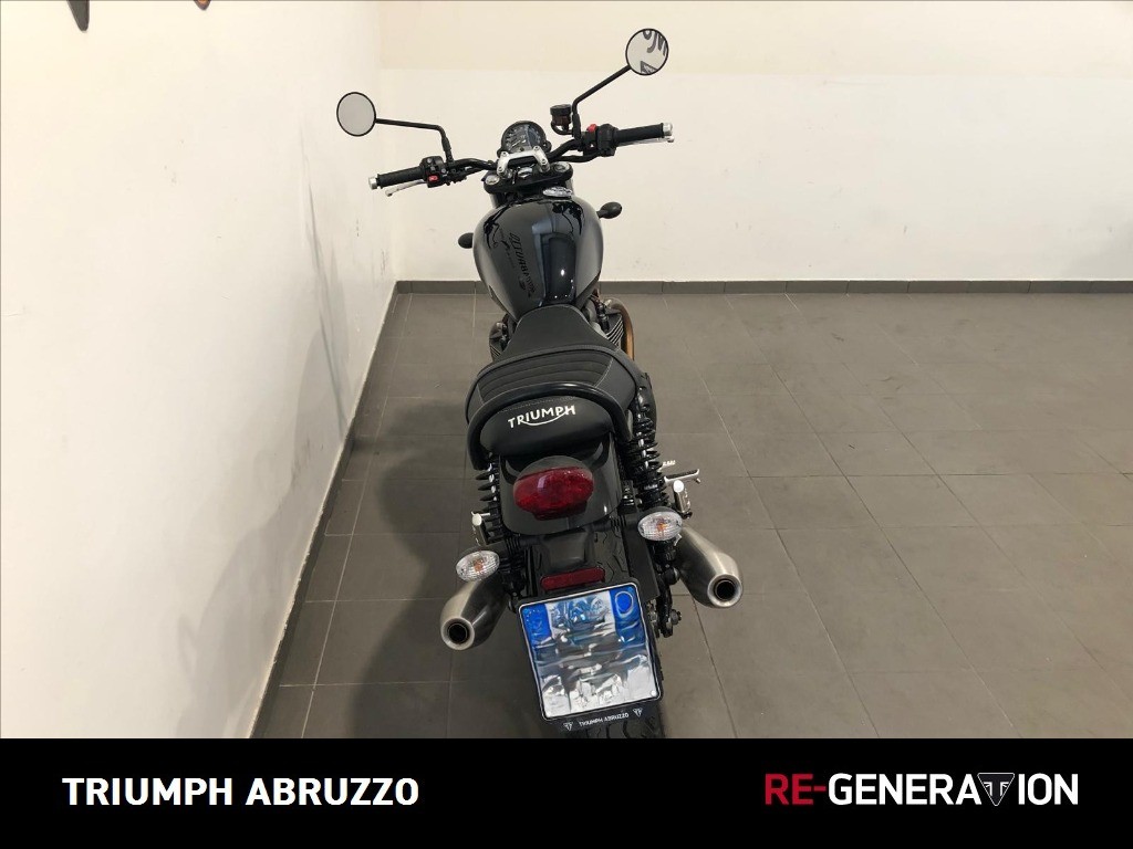 TRIUMPH Street Twin 900 