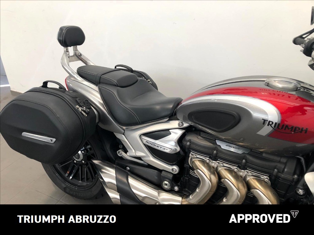 TRIUMPH Rocket III 2500 GT #8