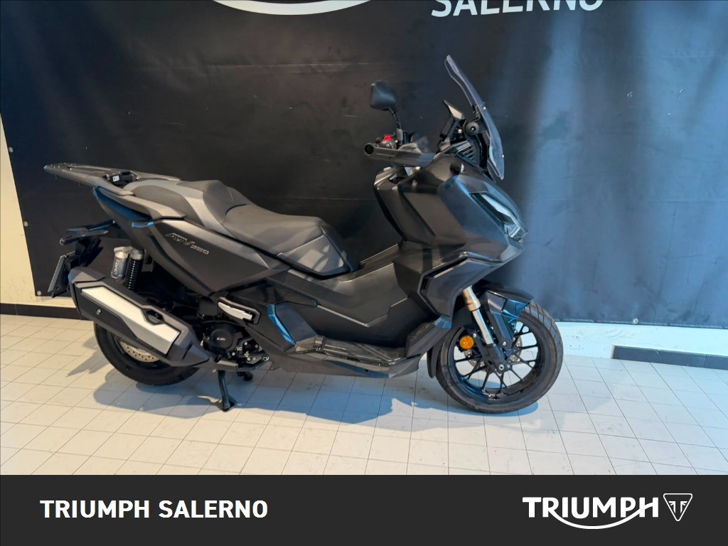 HONDA ADV 350 Abs #1