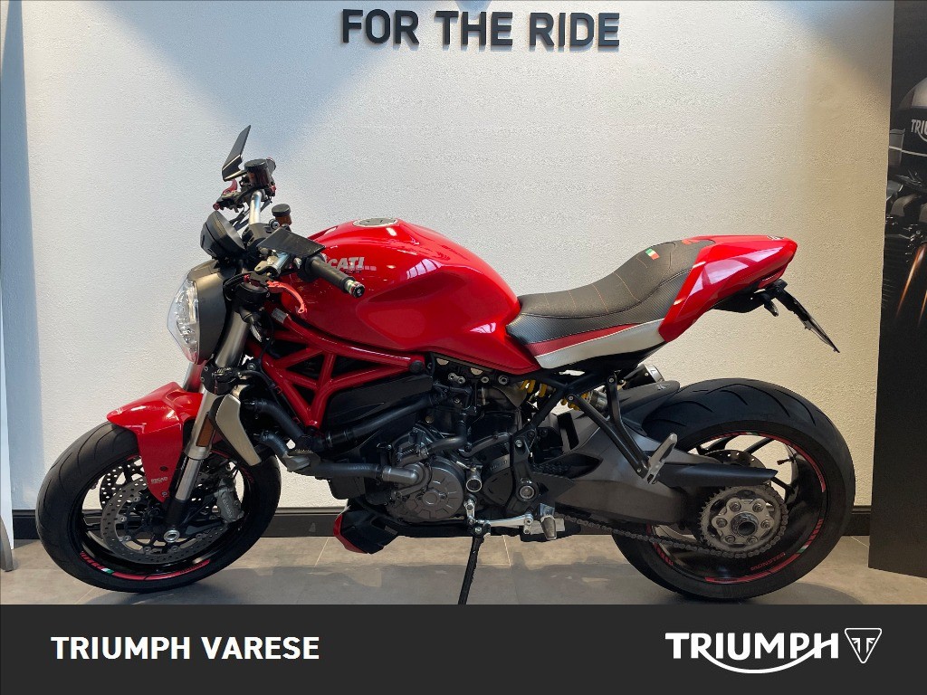 DUCATI Monster 1200 