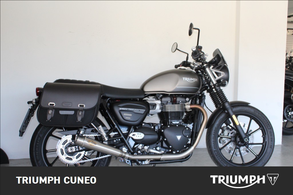 TRIUMPH Speed Twin 900 Abs #2