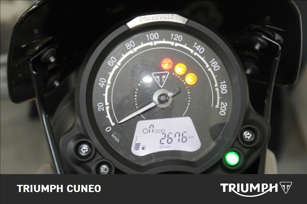 TRIUMPH Speed Twin 900 Abs #6