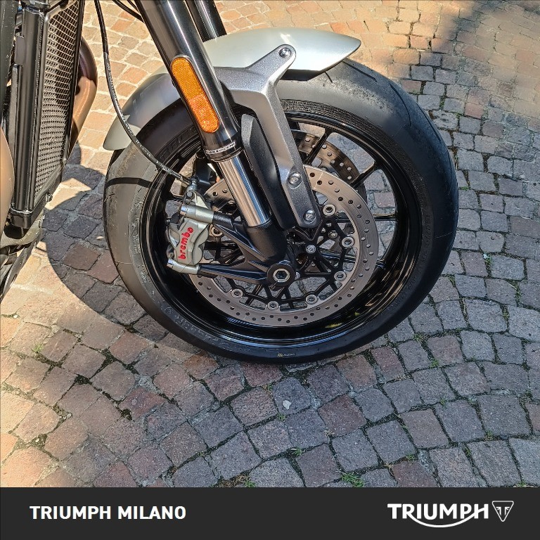 TRIUMPH Speed Twin 1200 Abs