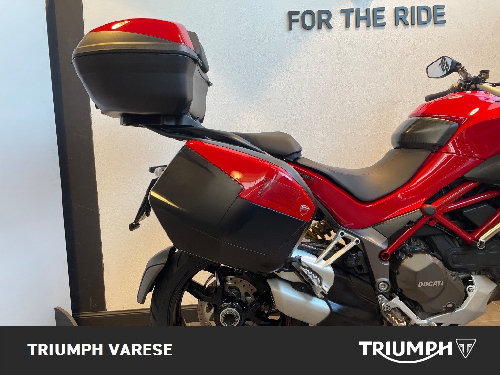 DUCATI Multistrada 1200 S Red