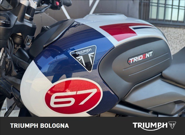 TRIUMPH Trident 660 Triple Tribute Abs