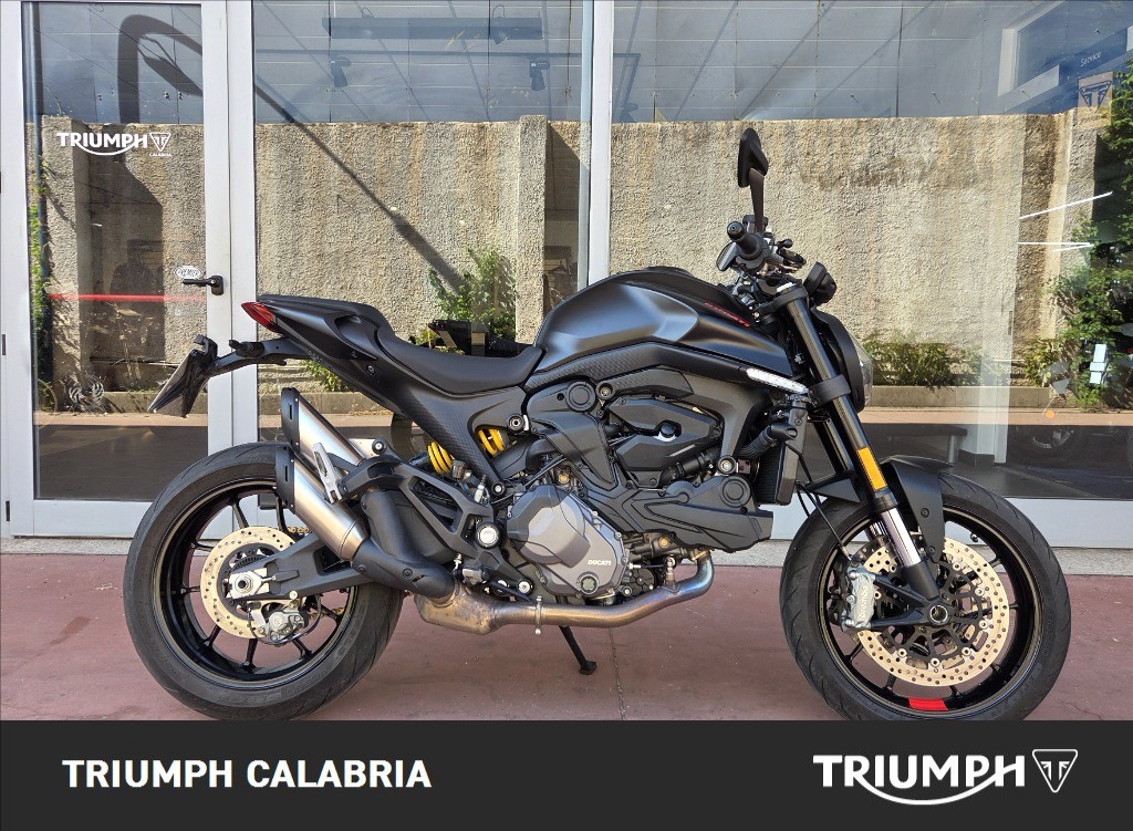 DUCATI Monster 937 Dark Stealth