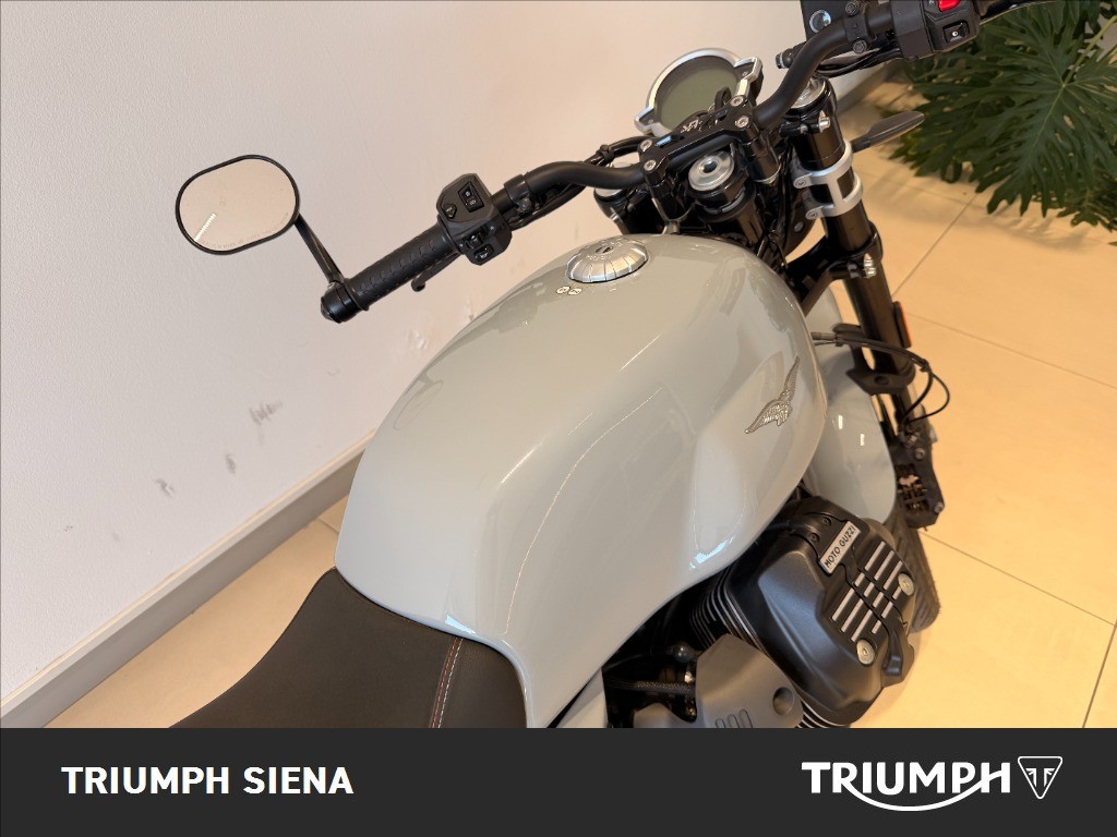 MOTO GUZZI V7 850 Sport Abs