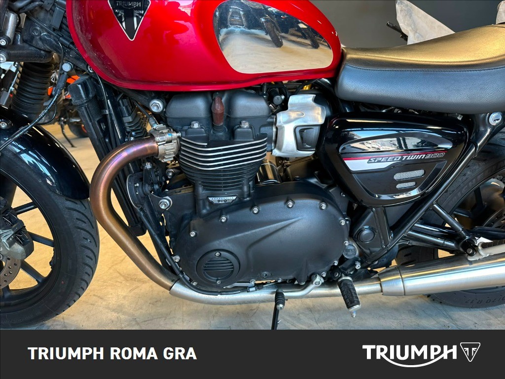 TRIUMPH Speed Twin 900 Chrome Edition Abs