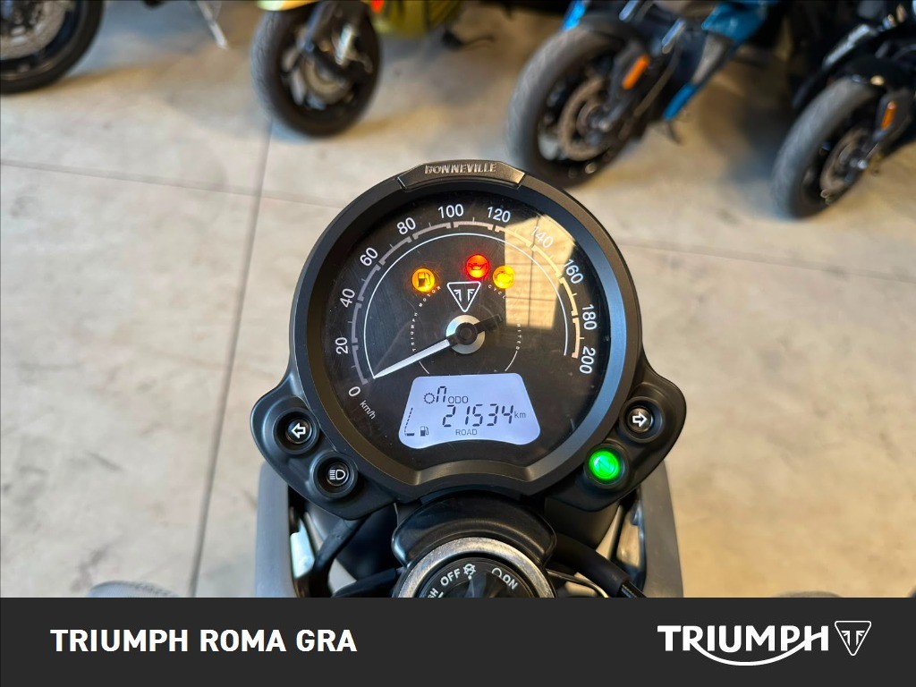 TRIUMPH Speed Twin 900 Chrome Edition Abs