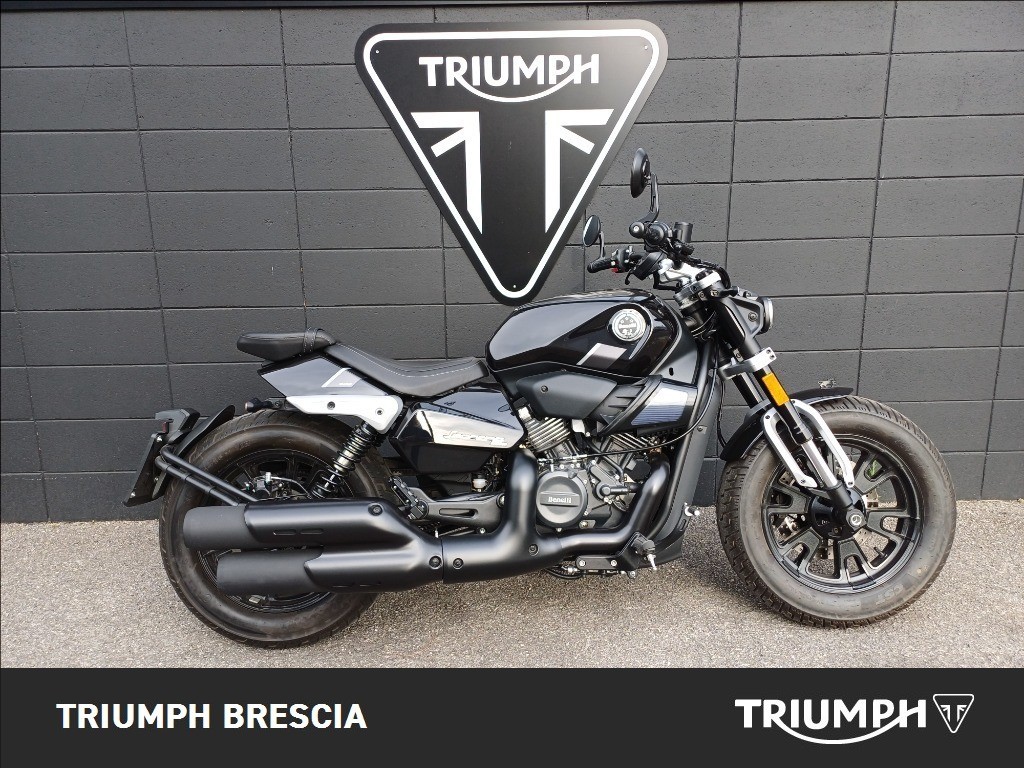 BENELLI Leoncino Bobber 400 