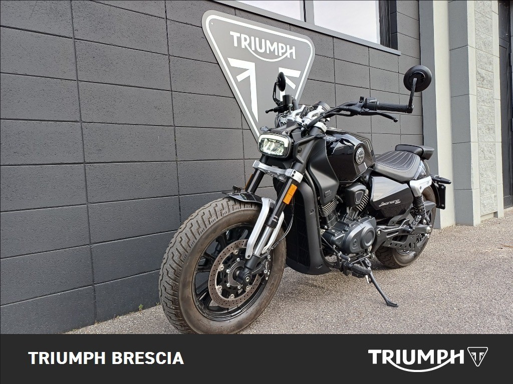 BENELLI Leoncino Bobber 400 