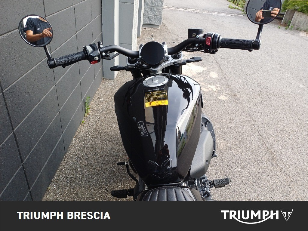 BENELLI Leoncino Bobber 400 