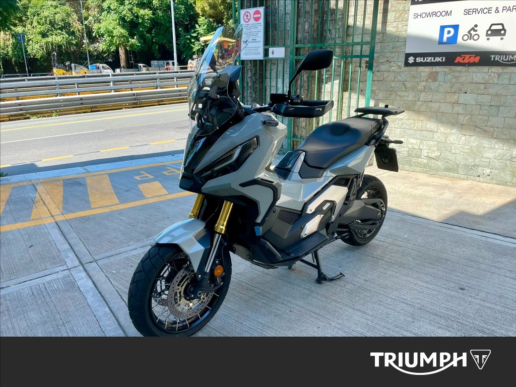 HONDA X-ADV 750 DCT Abs