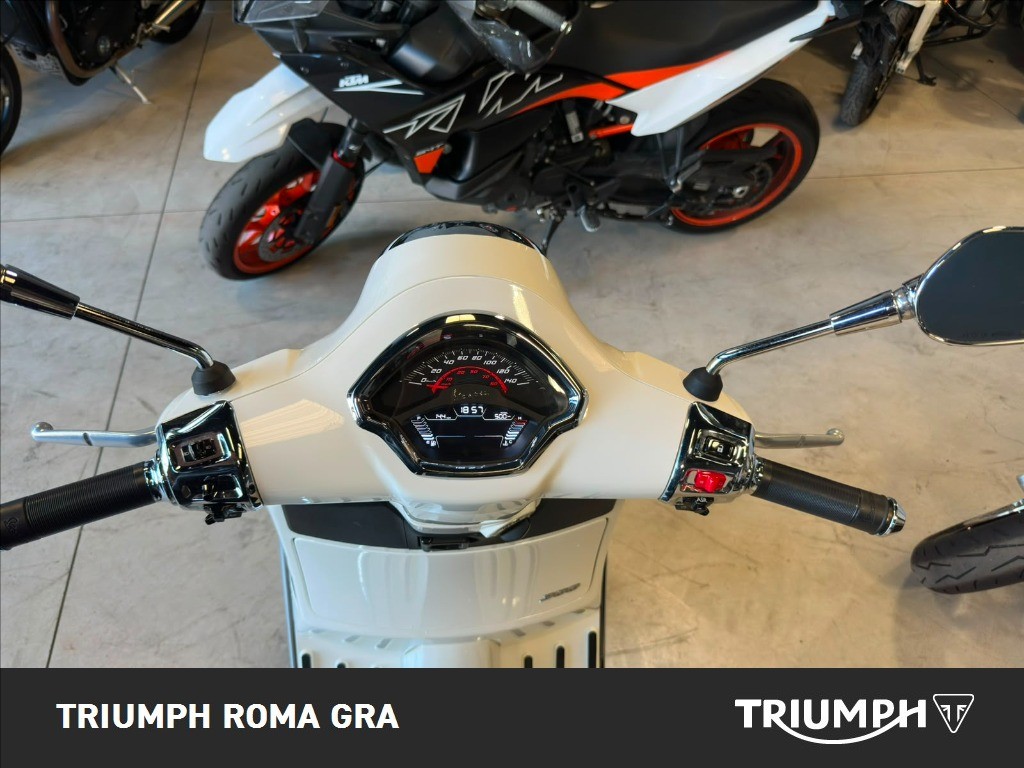 VESPA Vespa GTS 300 hpe Super Abs
