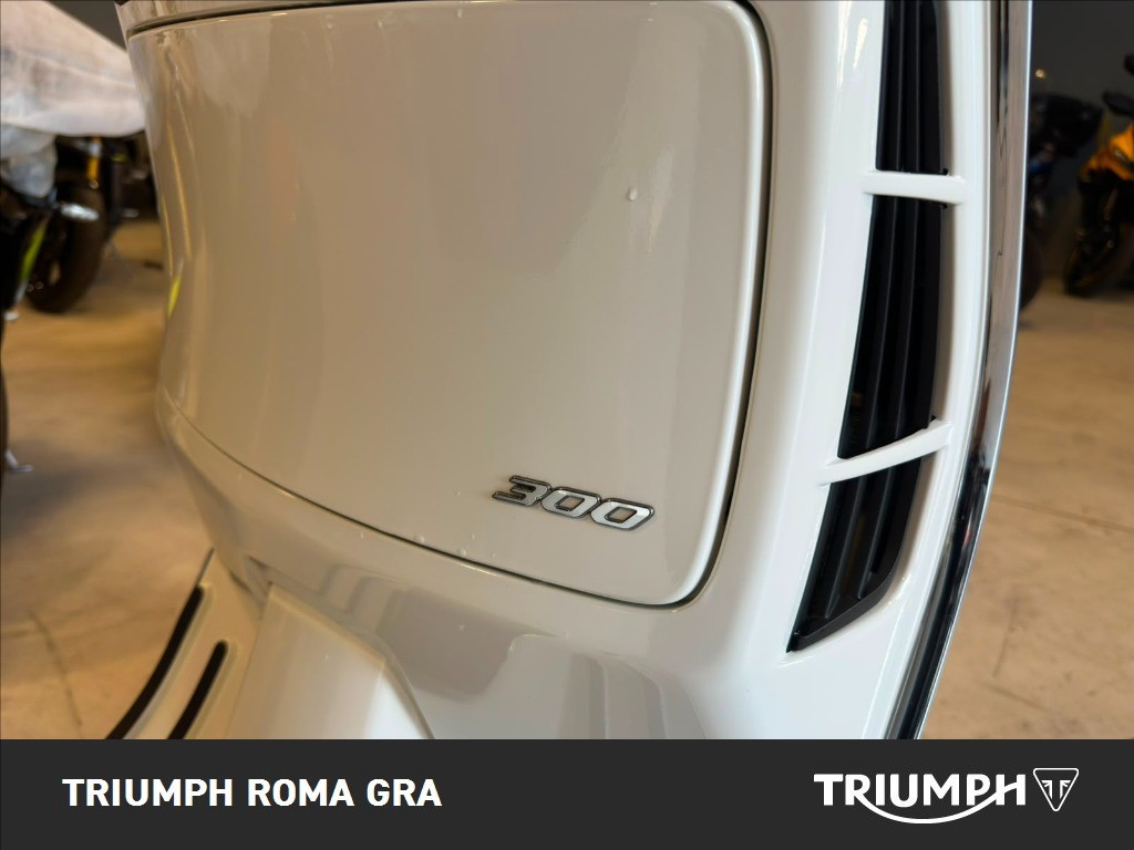 VESPA Vespa GTS 300 hpe Super Abs