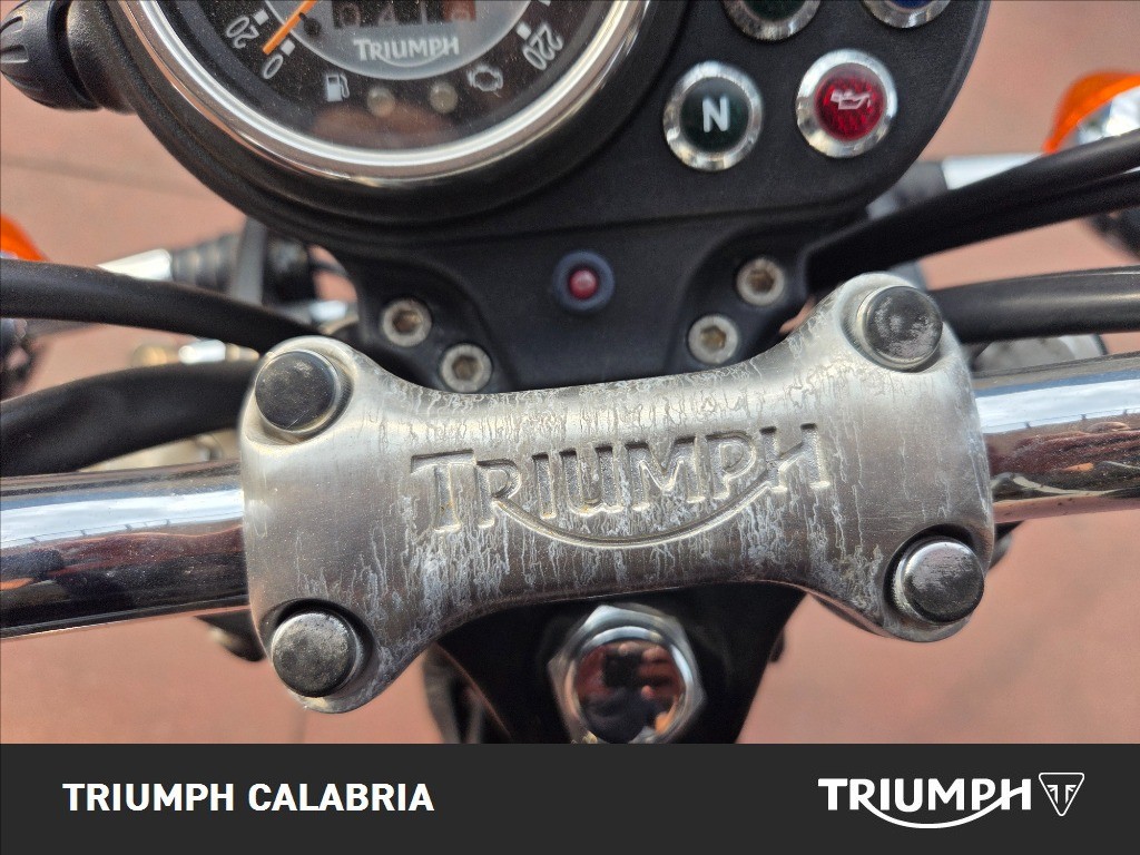 TRIUMPH Bonneville 865 Black