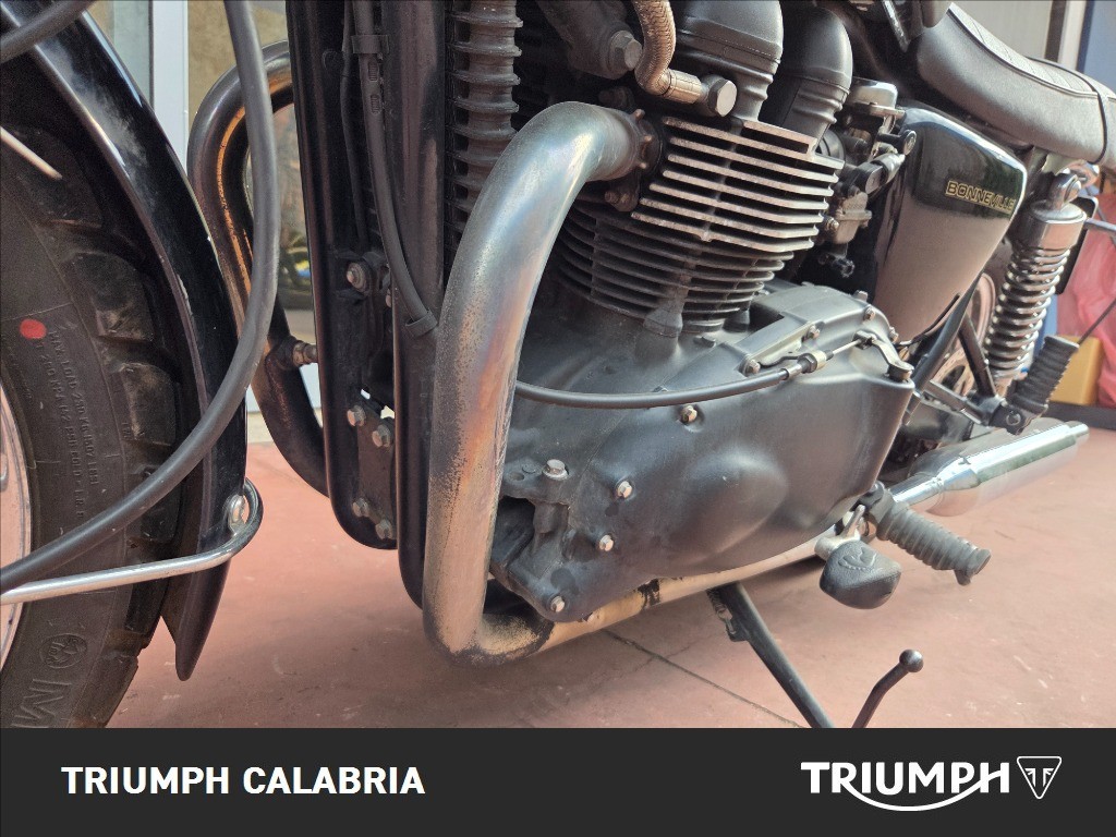 TRIUMPH Bonneville 865 Black