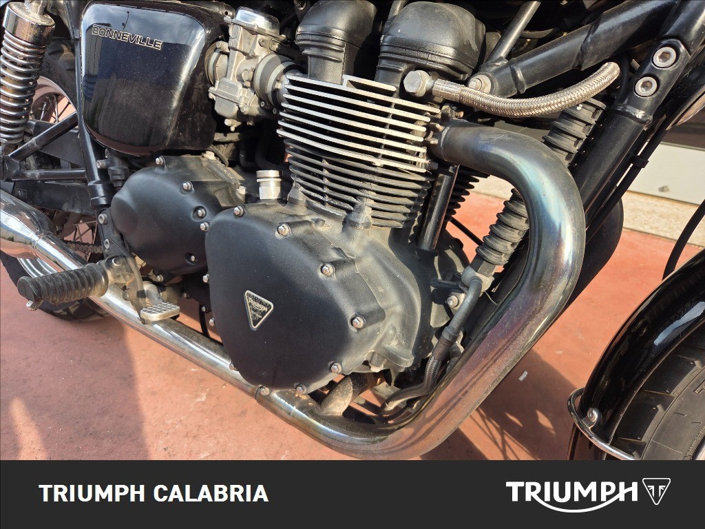 TRIUMPH Bonneville 865 Black
