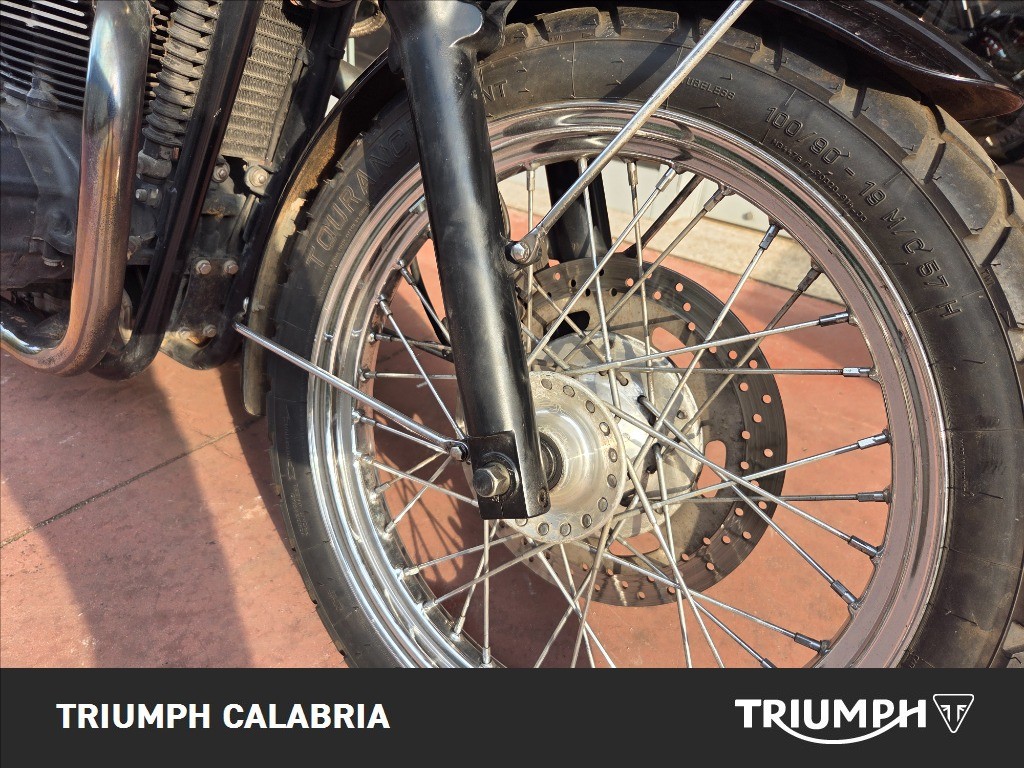 TRIUMPH Bonneville 865 Black
