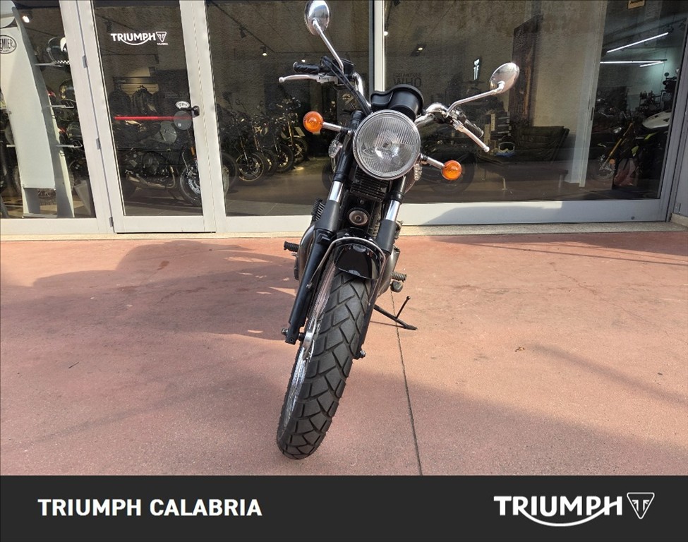 TRIUMPH Bonneville 865 Black
