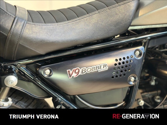 MOTO GUZZI V9 850 Bobber