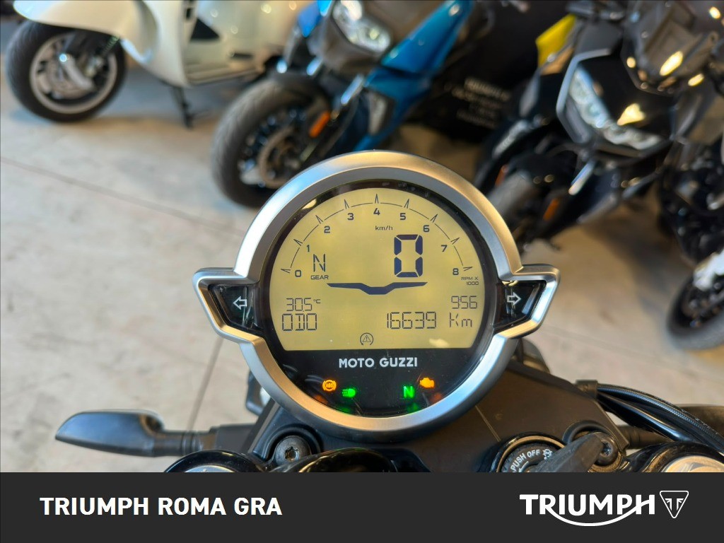 MOTO GUZZI V7 850 Special Abs
