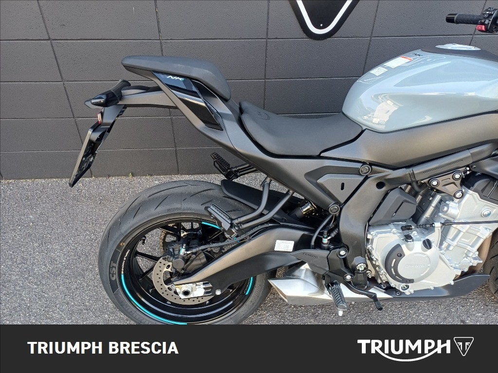 CFMOTO 675 NK Abs