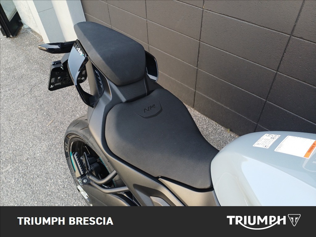 CFMOTO 675 NK Abs