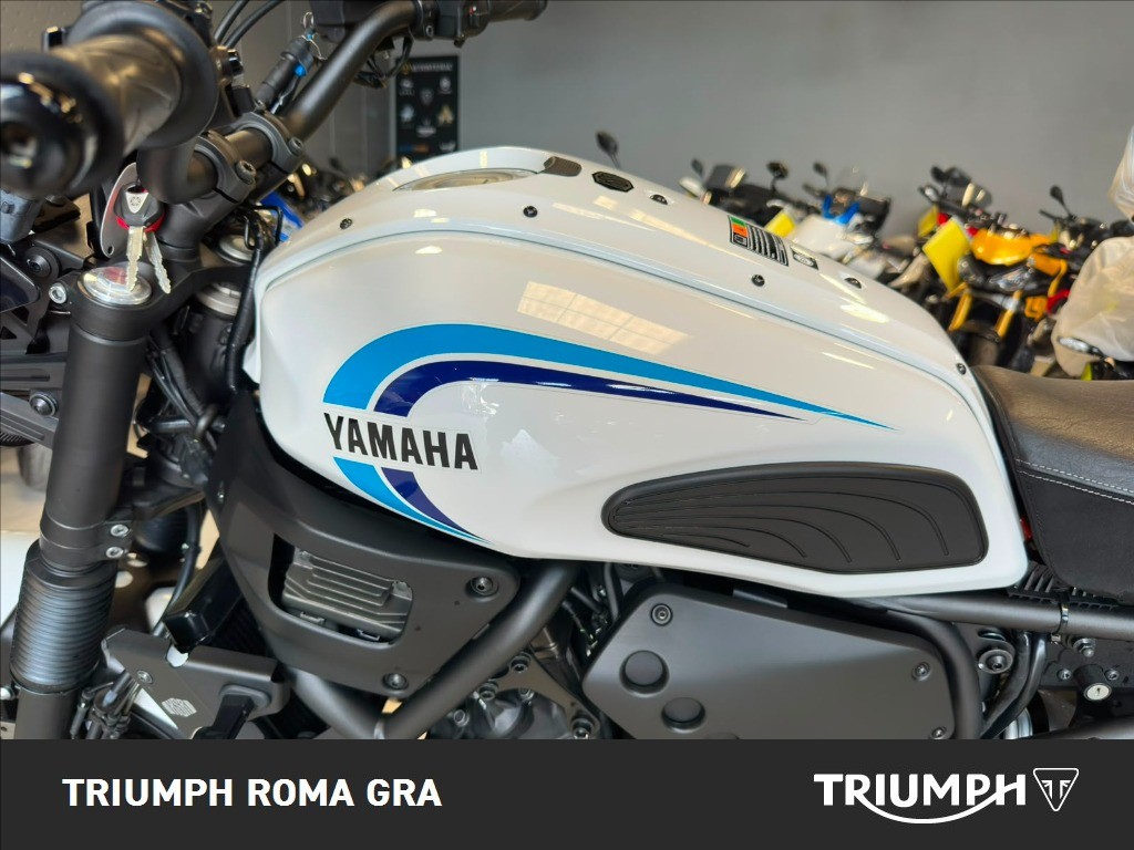 YAMAHA XSR 700 Abs