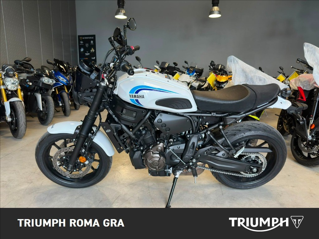 YAMAHA XSR 700 Abs