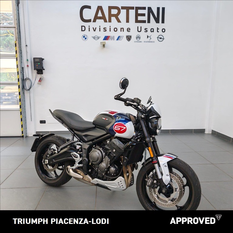 TRIUMPH Trident 660 Triple Tribute Abs