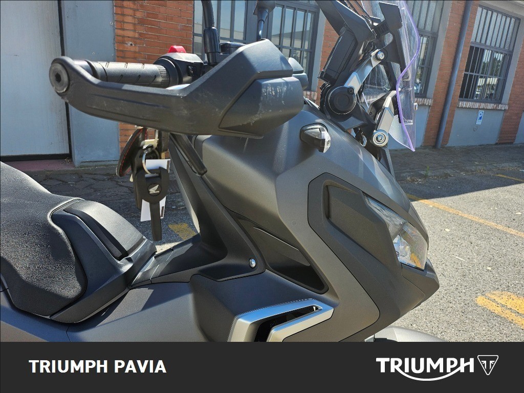 HONDA X-ADV 750 DCT Abs