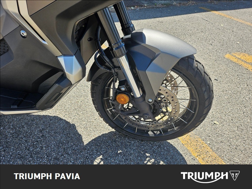 HONDA X-ADV 750 DCT Abs