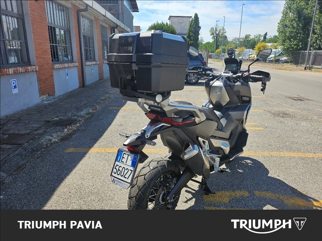 HONDA X-ADV 750 DCT Abs