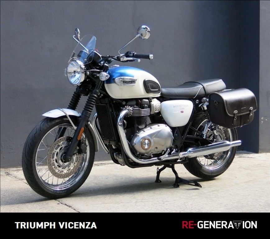 TRIUMPH Bonneville 900 T100 