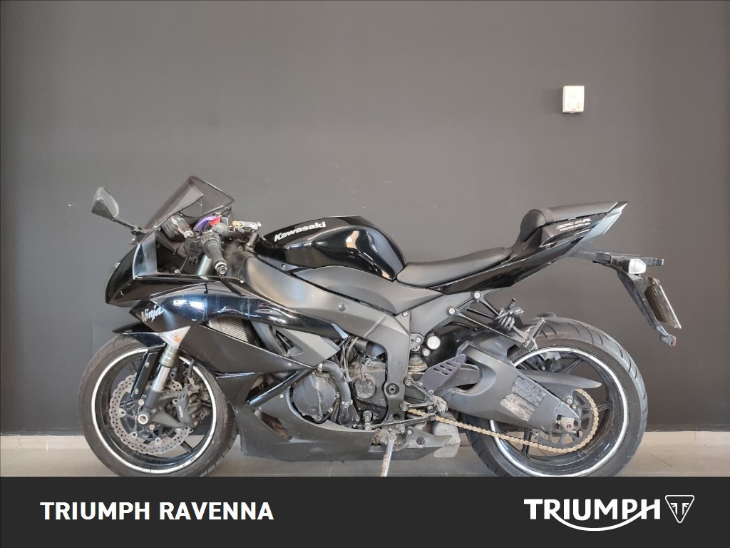 KAWASAKI Ninja ZX-6R 