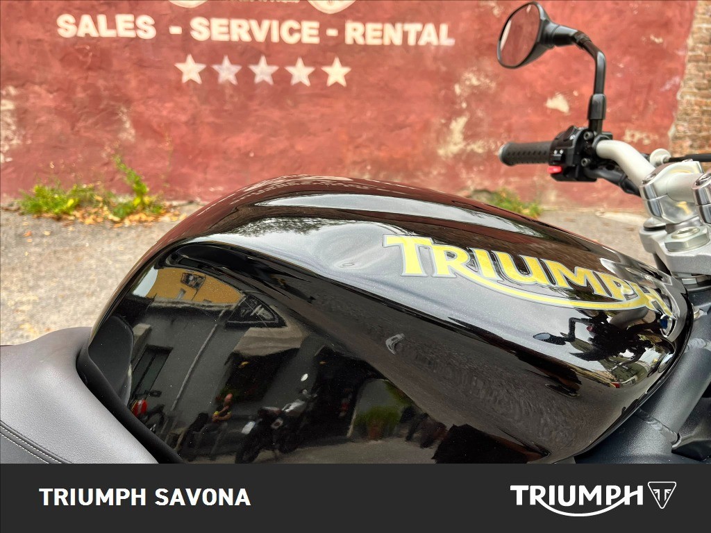 TRIUMPH Street Triple 675 R